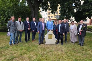 Památník v Náchodě připomene, jak obyvatelé pomohli vězňům koncentračního tábora